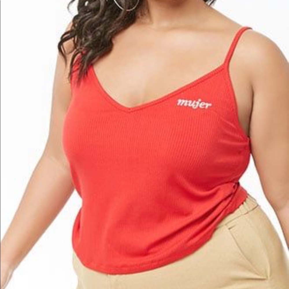 Cute Mujer crop